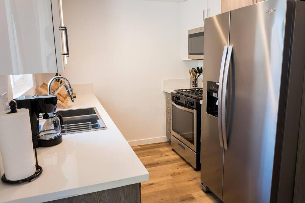 Stylish 2 Bed 1 And Half Bath Apartment Near Sofi Stadium, Lax, Forum Inglewood Zewnętrze zdjęcie